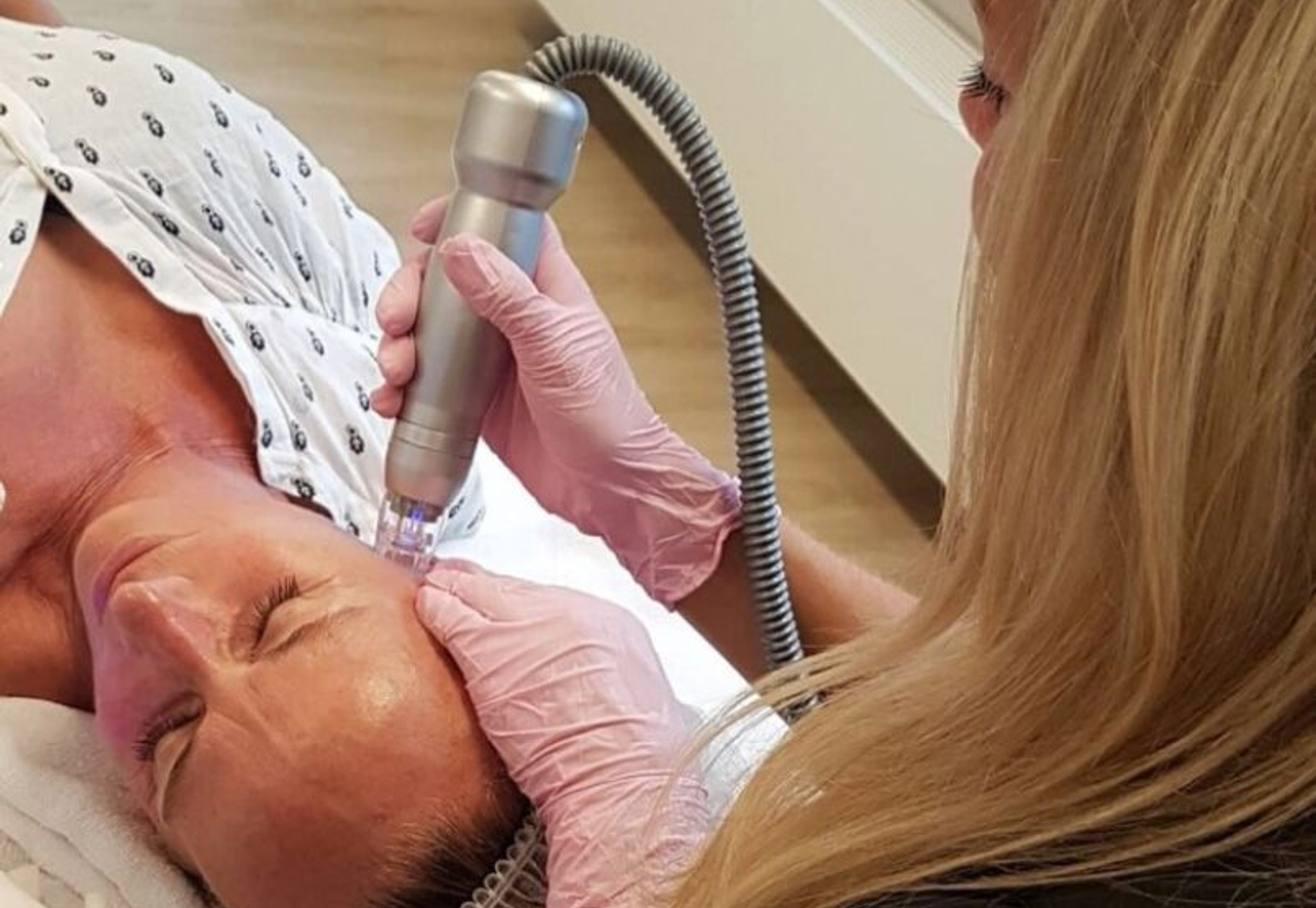 dolly dots Esteworld